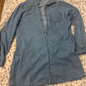 dress size large fits like a medium